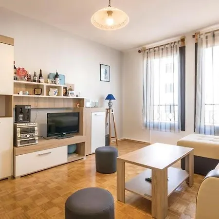 Apartment Marko 1 *